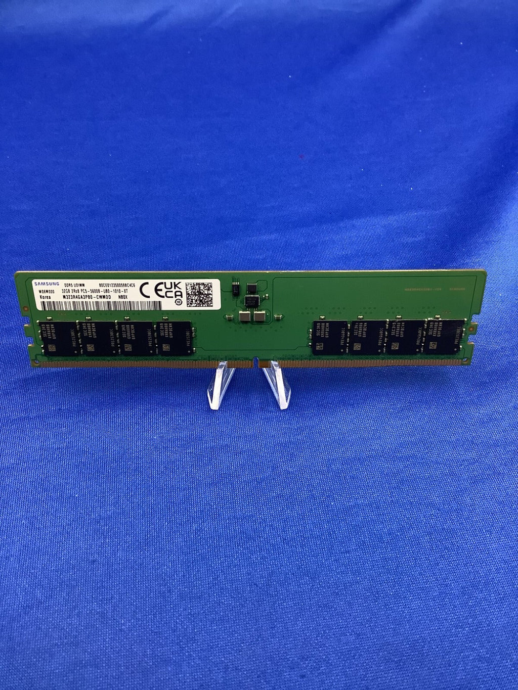 M323R4GA3PB0-CWM SAMSUNG 32GB (1X32GB) 2RX8 PC5-5600B UDIMM MEMORY