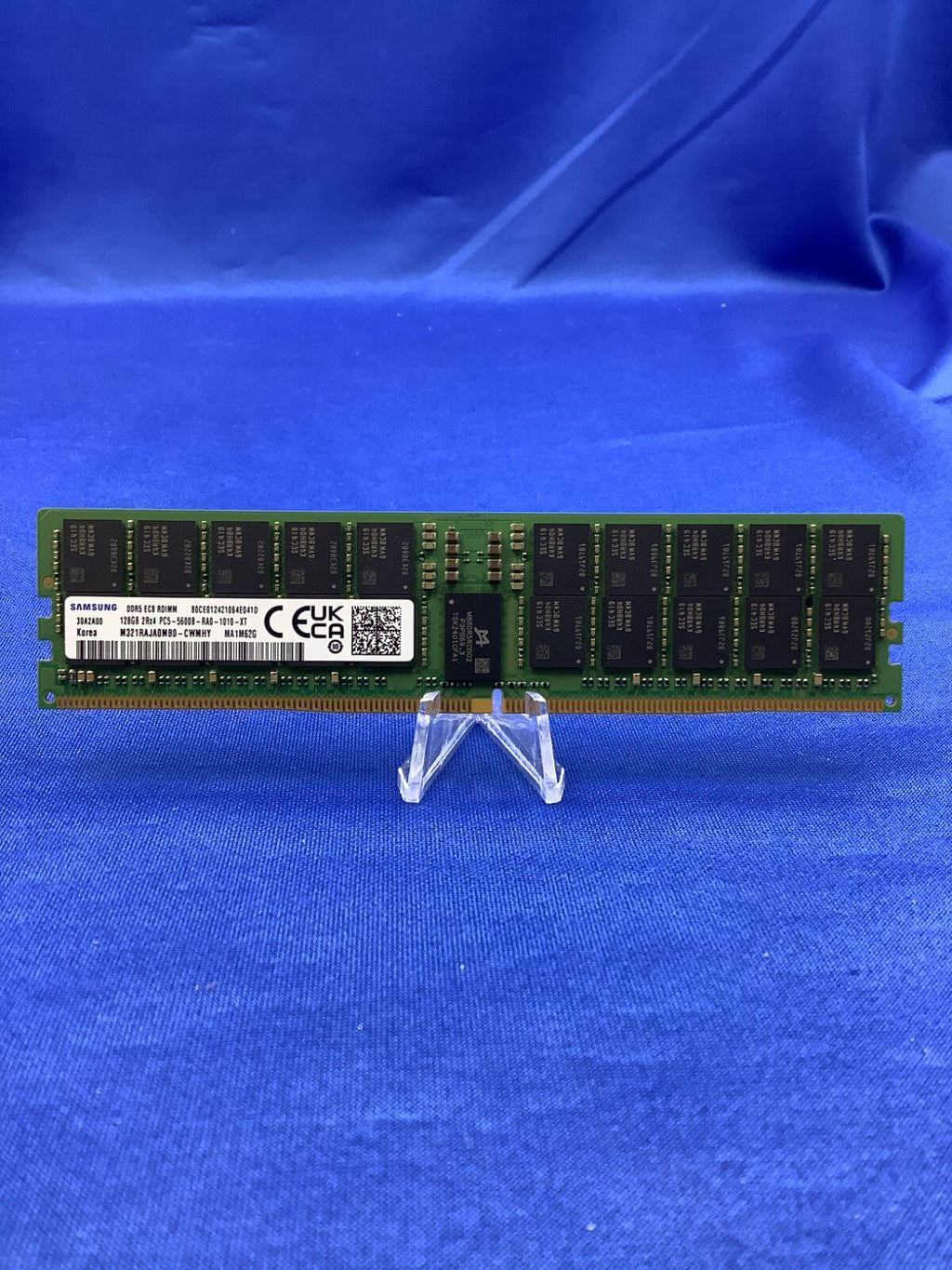 M321RAJA0MB0-CWM SAMSUNG 128G 2RX4 PC5-5600B-R ECC RDIMM MEMORY