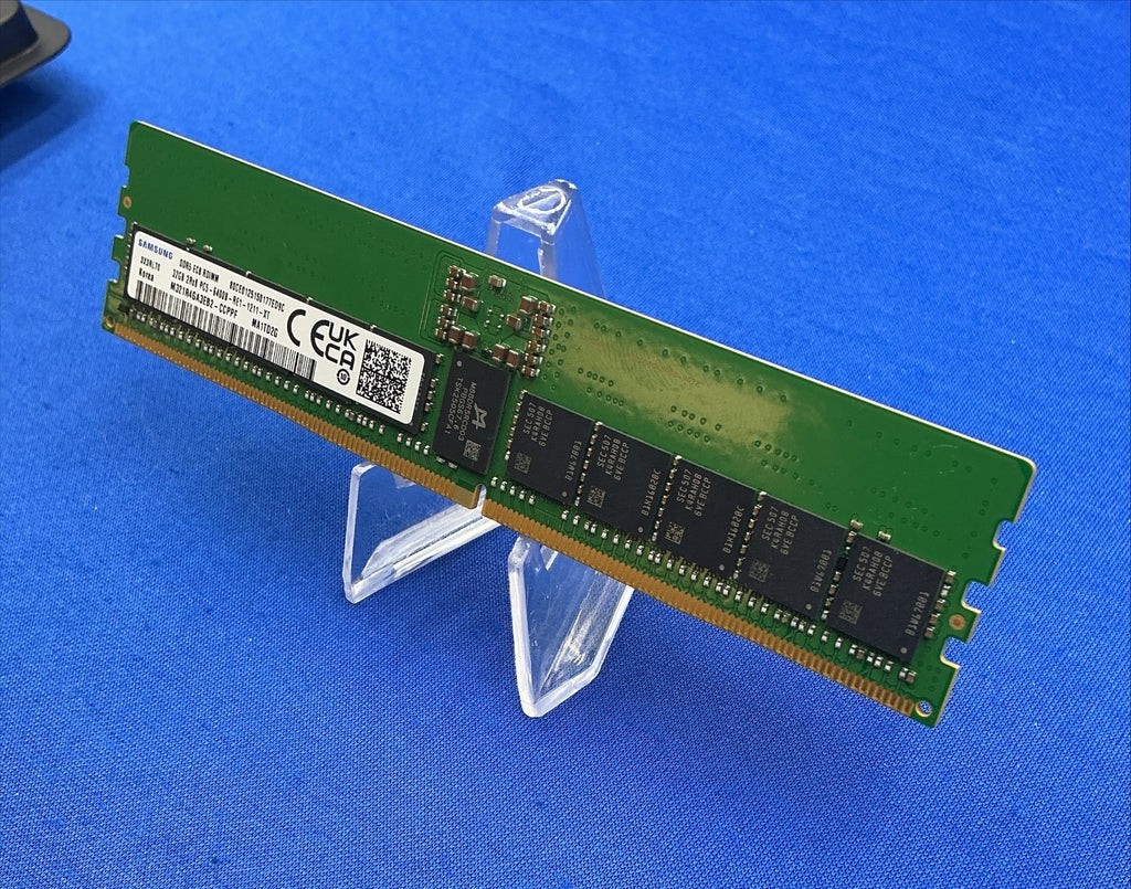 M321R4GA3EB2-CCP SAMSUNG 32GB (1X32GB) 2Rx8 PC5-6400B RDIMM MEMORY