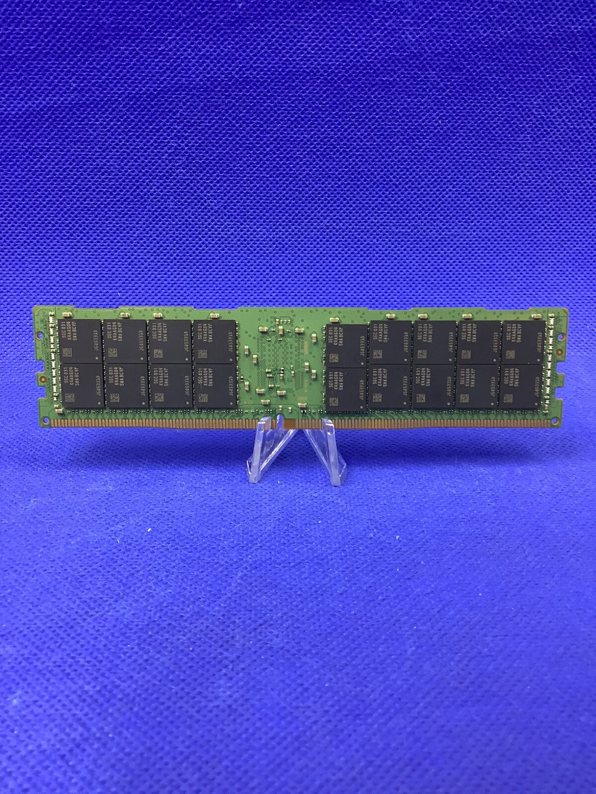 M393A8G40AB2-CVF SAMSUNG 64GB (1X64GB) 2RX4 PC4-2933Y DDR4 MEMORY