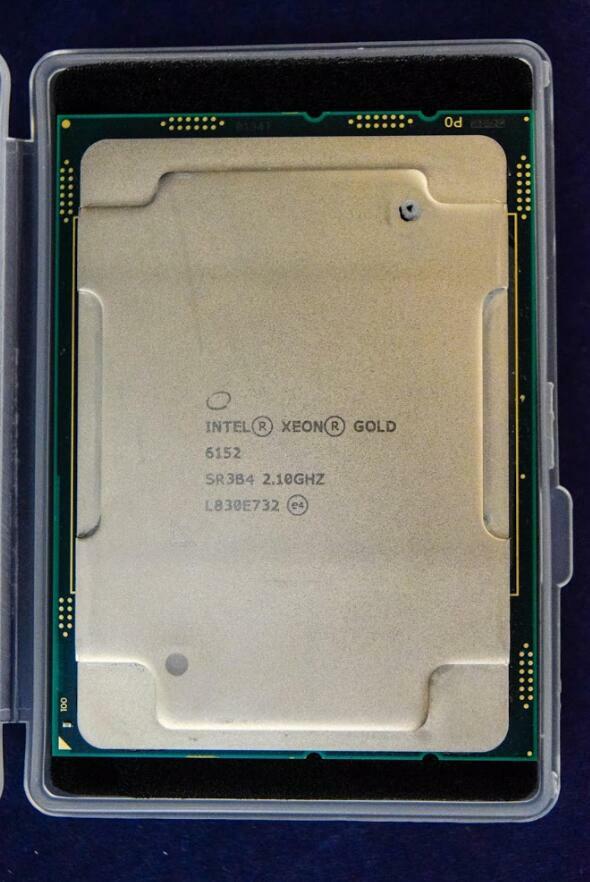 SR3B4 Intel Xeon Gold 6152 Processor 30.25M Cache, 2.10 GHz CPU BX806736152