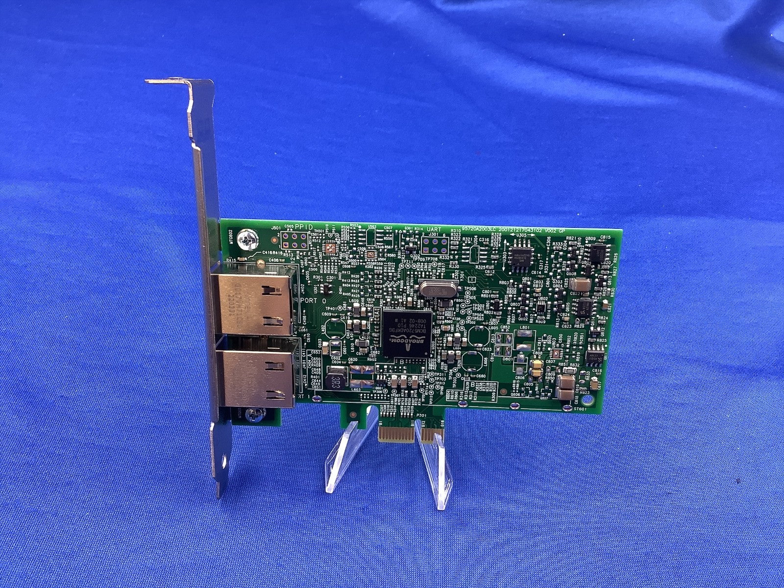 00YK550 ThinkSystem Broadcom 5720 1GbE RJ45 2-Port PCIe Ethernet Adapter