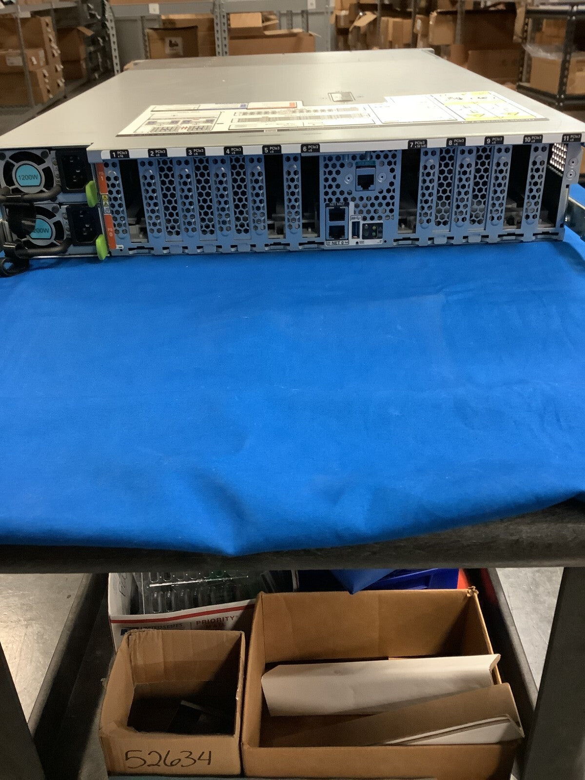 Sun Oracle X7-2L 7335280 Server 1200W Dual power No CPU/Mem/Disk