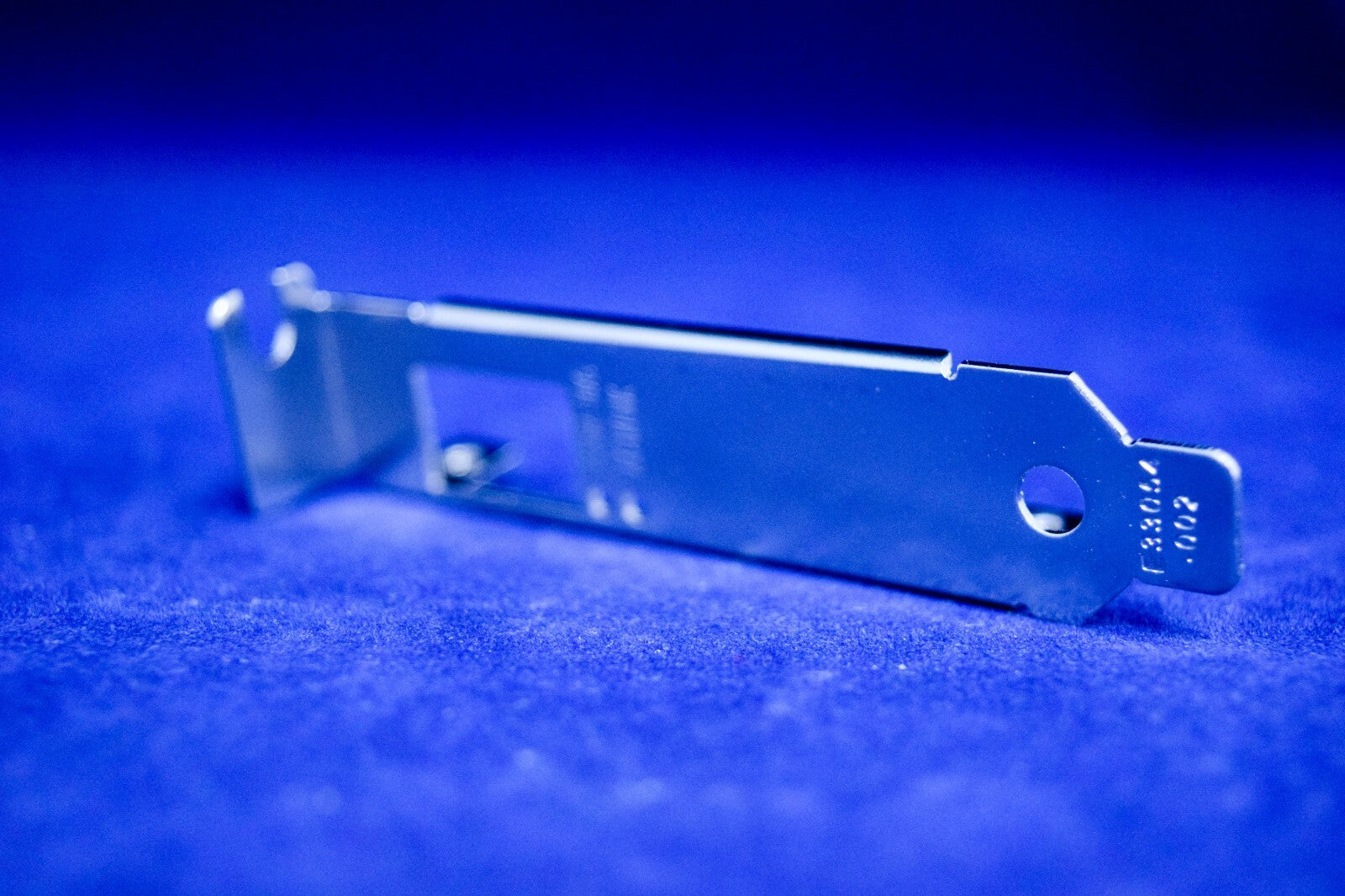 LOW (SHORT) PROFILE BRACKET X520-SR1/X520-DA1 E10G41BFSR/E10G41BTDA