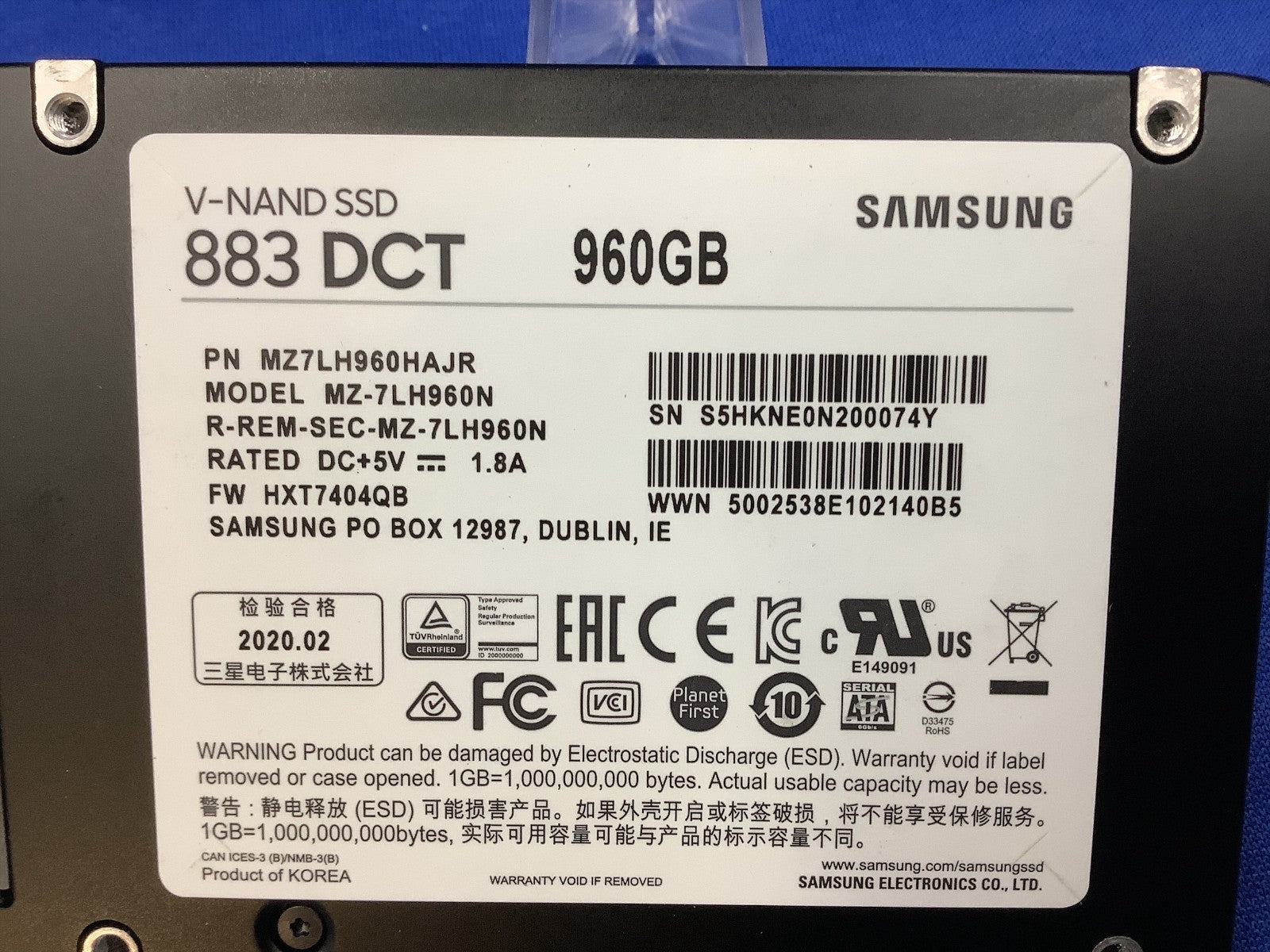 MZ-7LH960N Samsung 883 DCT 960GB SATA 6Gb/s 2.5" SSD MZ7LH960HAJR