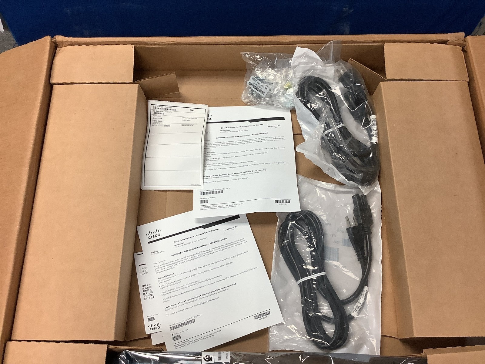 NOB Cisco Catalyst 9300 C9300-48UN-E 48-port 5G Switch