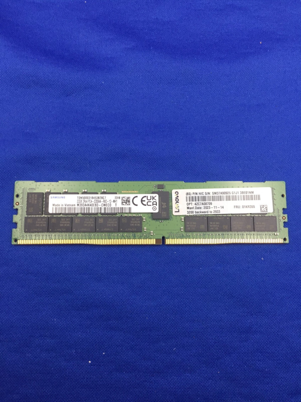 01KR355 Lenovo LENOVO 32GB 2RX4 PC4-2933Y RDIMM MEMORY 1ZC7A08709