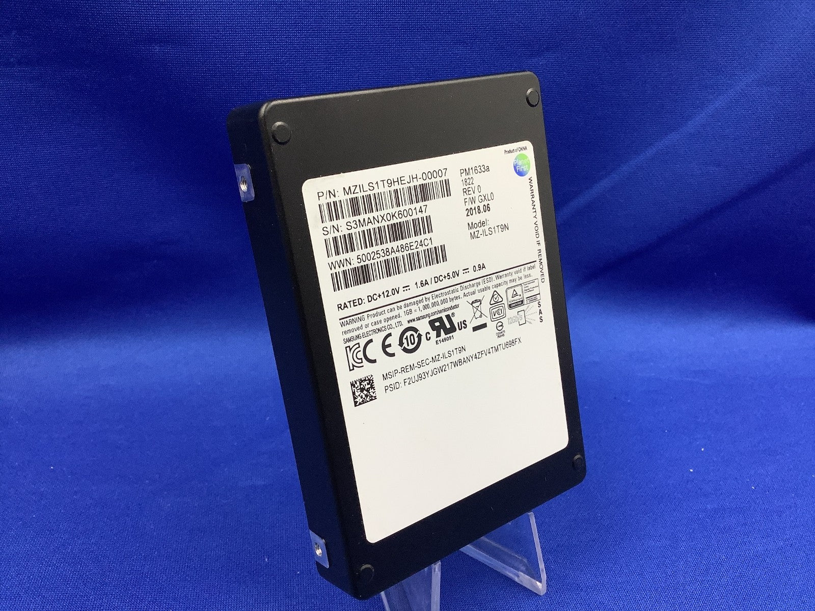 MZ-ILS1T9N Samsung PM1633 1.92TB 12Gb/s SAS 2.5'' SSD MZILS1T9HEJH