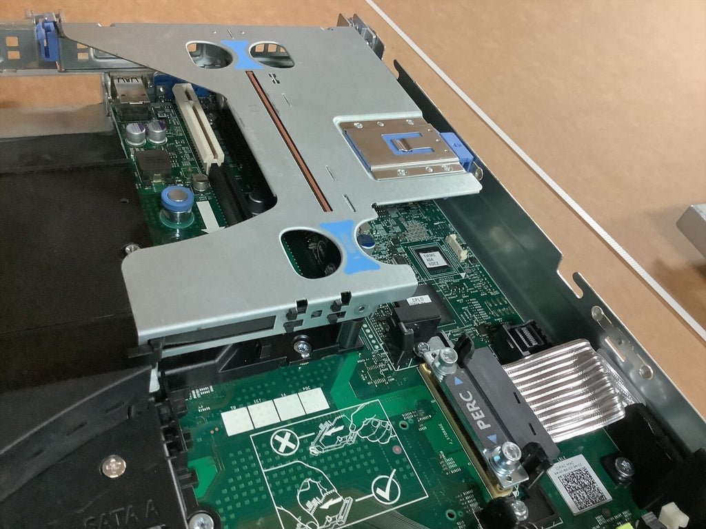 DELL PowerEdge R630 8bay with MOBO 0CNCJW, PCIE board, 2 X750w PSU