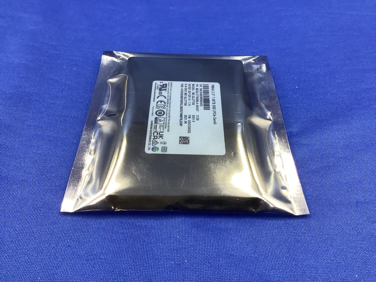 MZ-QL27T60  Samsung PM9A3 7.68TB PCIe Gen4  NVMe U.2 2.5IN MZQL27T6HBLA SSD