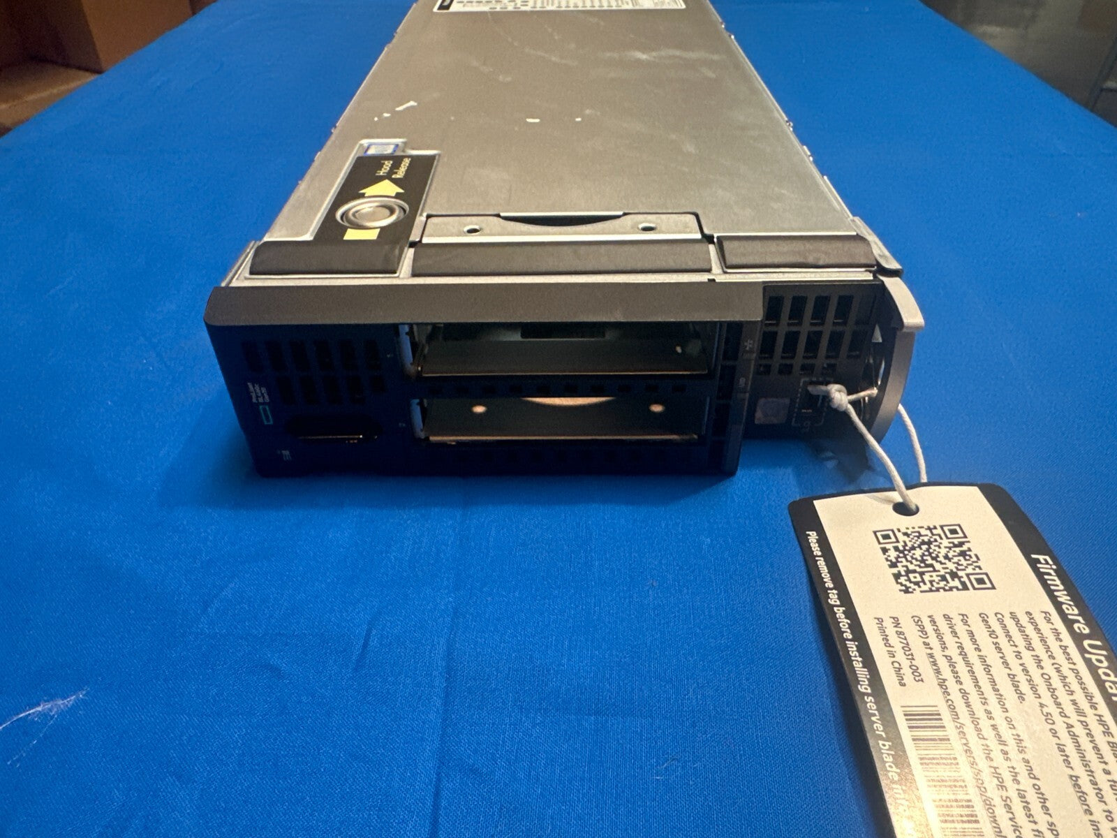 P09524-B21 HPE ProLiant BL460c  G10 V6 CTO Chassis Server 2SFF Blade P11566-001