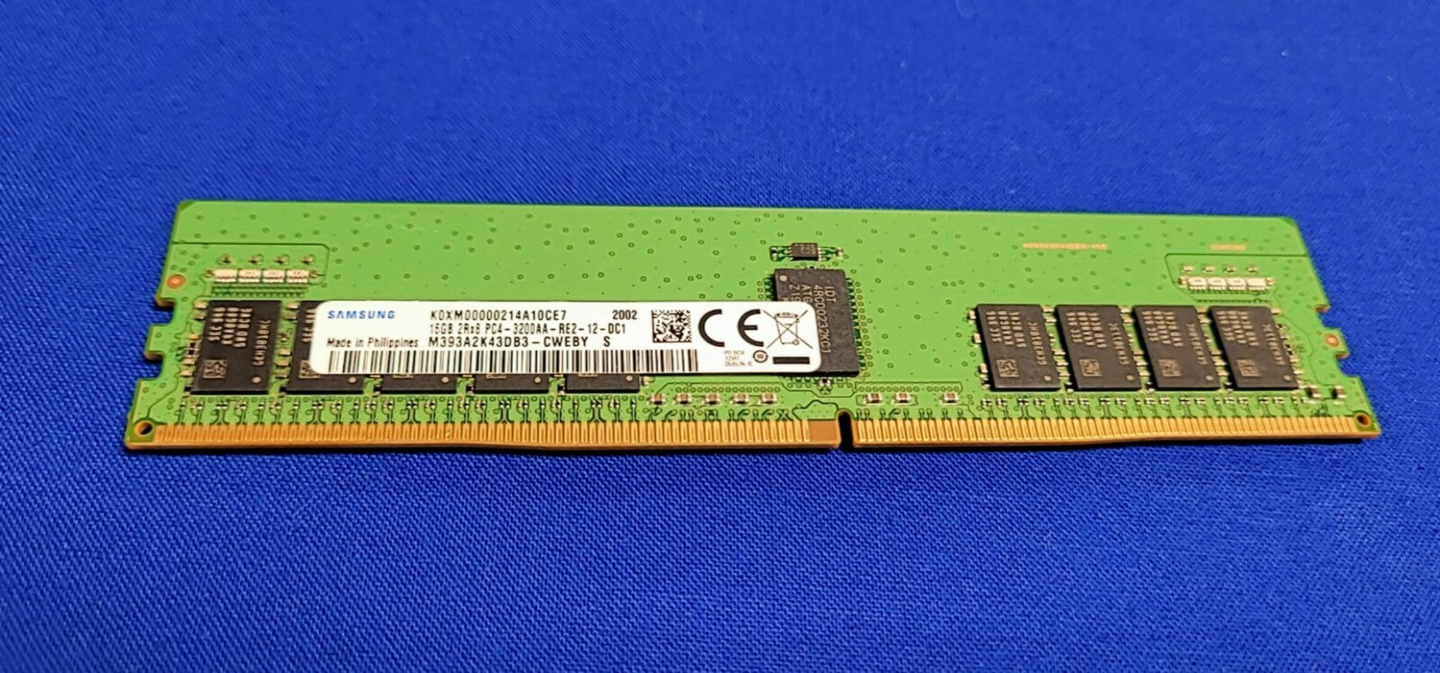 M393A2K43DB3-CWE SAMSUNG 16GB (1X16GB) 2RX8 PC4-3200AA MEMORY