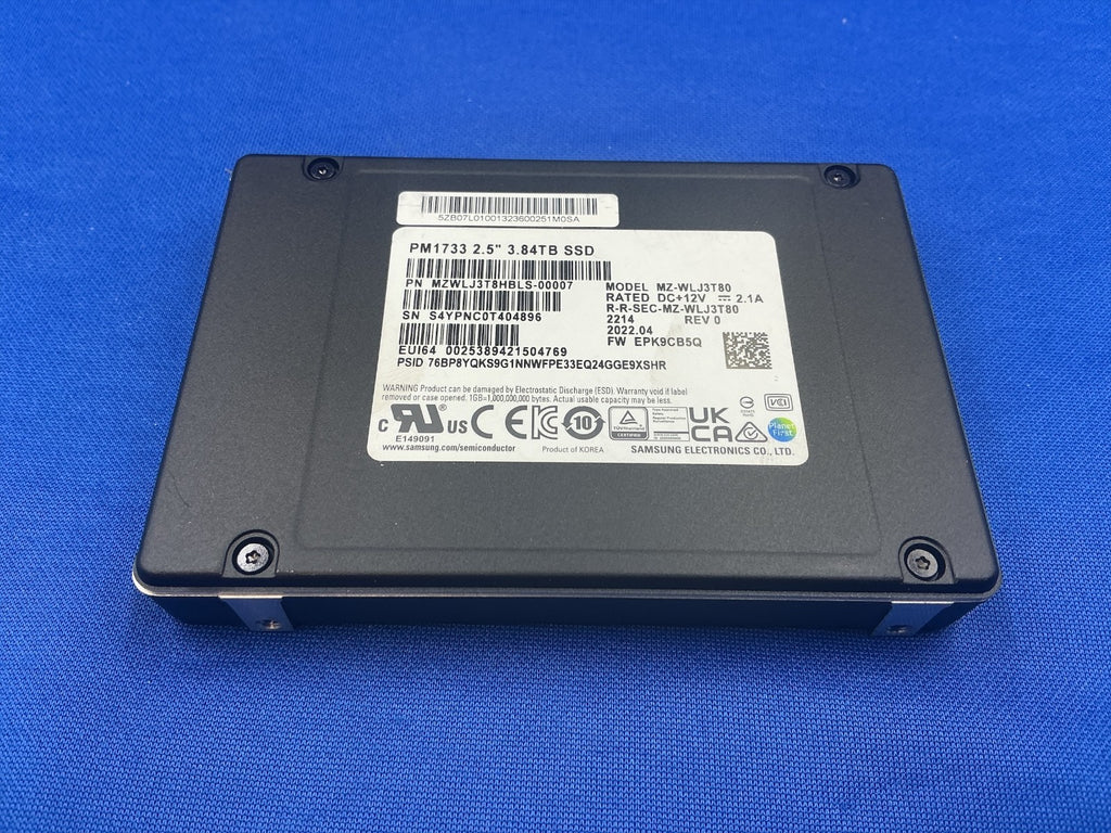 MZ-WLJ3T80 Samsung PM1733 MZWLJ3T8HBLS  3.84TB PCIe NVME Gen4  U.2 2.5in SSD
