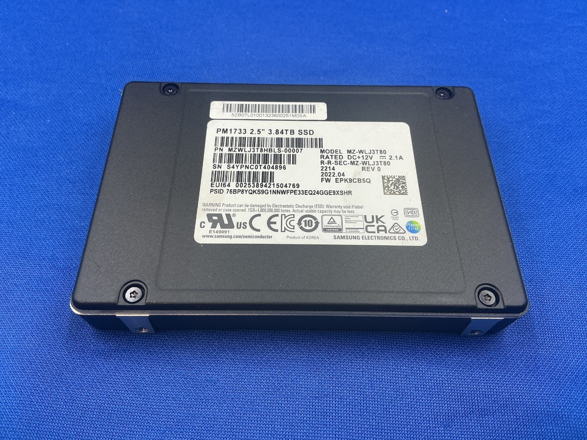 MZ-WLJ3T80 Samsung PM1733 MZWLJ3T8HBLS  3.84TB PCIe NVME Gen4  U.2 2.5in SSD