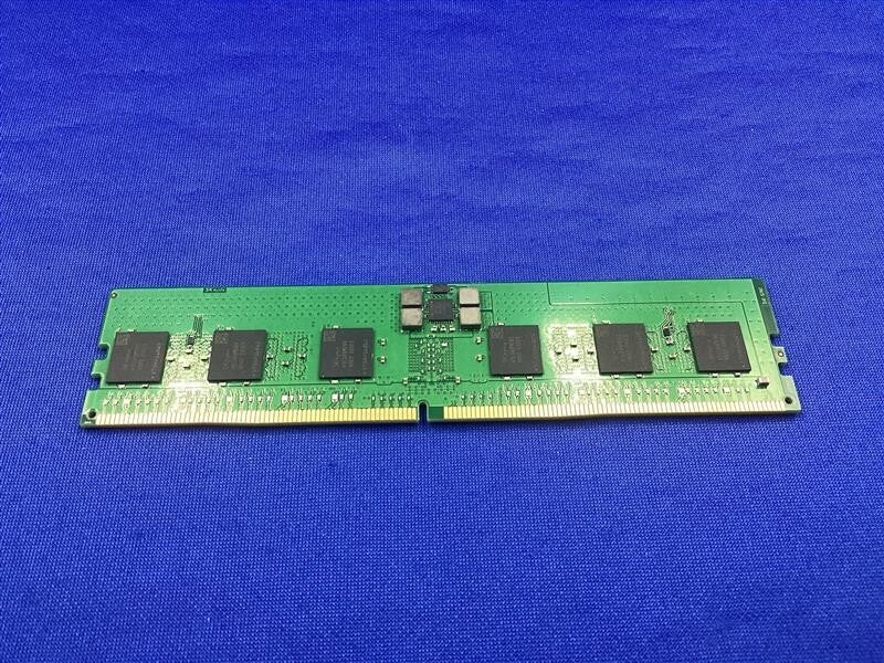 HMCG78MEBRA112N HYNIX 16GB (1x16GB) 1Rx8 PC5-4800E RDIMM MEMORY