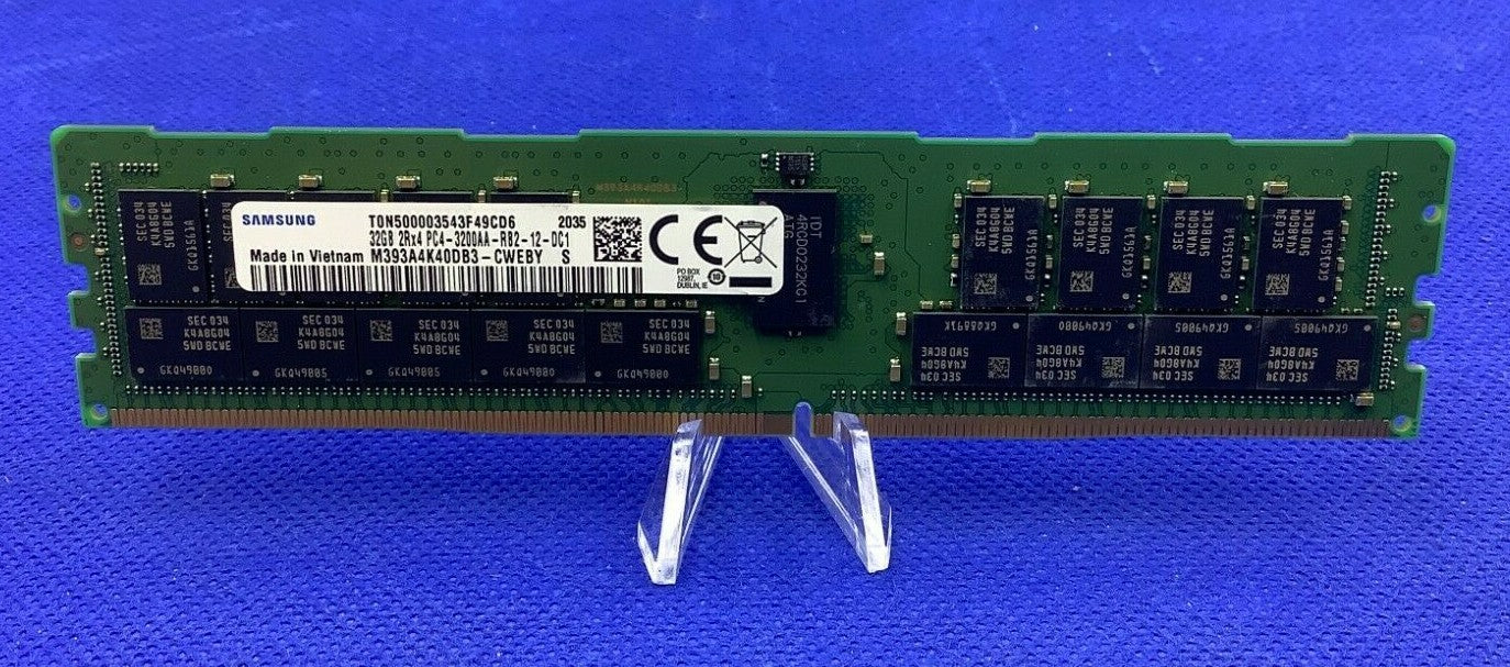 M393A4K40DB3-CWE SAMSUNG 32GB (1X32GB) 2RX4 PC4-3200AA SERVER MEMORY