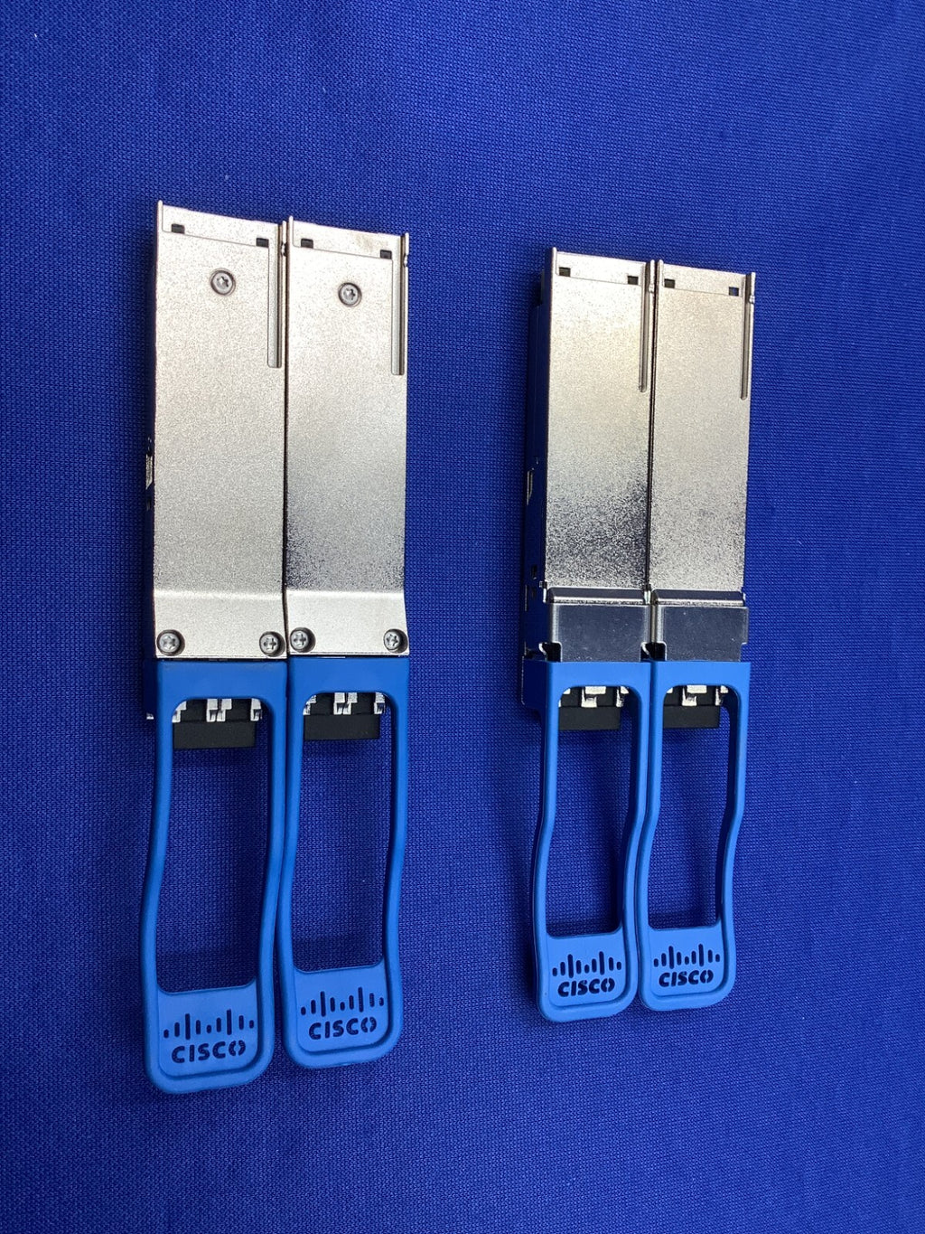 QSFP-40G-LR4 CISCO 40Gb LR4 SMF QSFP+ 1310nm 10km Transceiver 10-2842-02