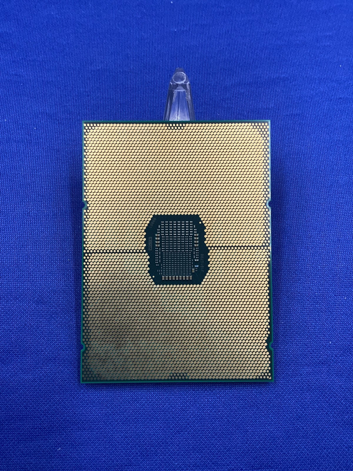 SRKHH Intel Xeon 32-core Gold 6338N 2.2GHZ 48MB L3 Cache  10NM 185W Processor