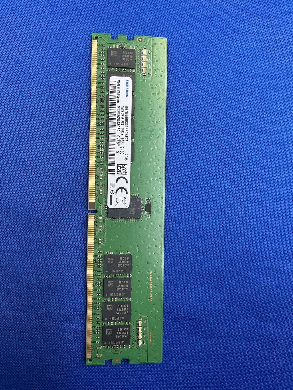 M393A2K43CB2-CVF SAMSUNG 16GB (1X16GB) 2RX8 PC4-2933Y MEMORY