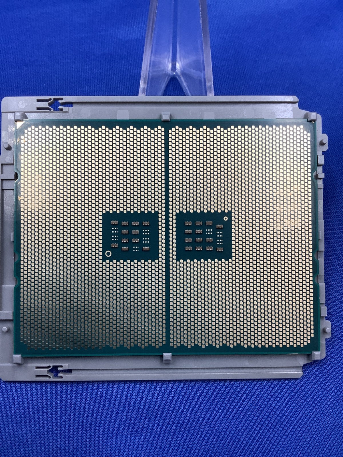 AMD EPYC 7713 CPU 64-Core 2.00GHz 225W Processor 100-000000344 *NO VENDOR LOCKED