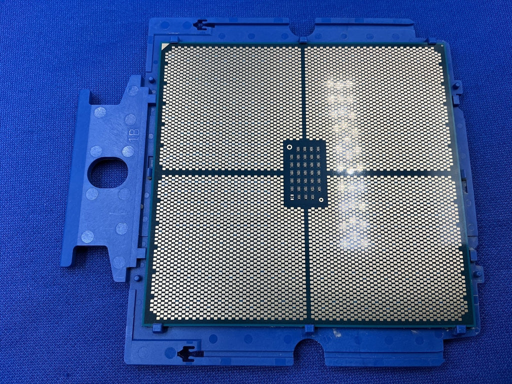 AMD EPYC 9335 32-CORE 64 Threads  3GHZ 128 MB 210W  SP5 TURIN processor Unlocked