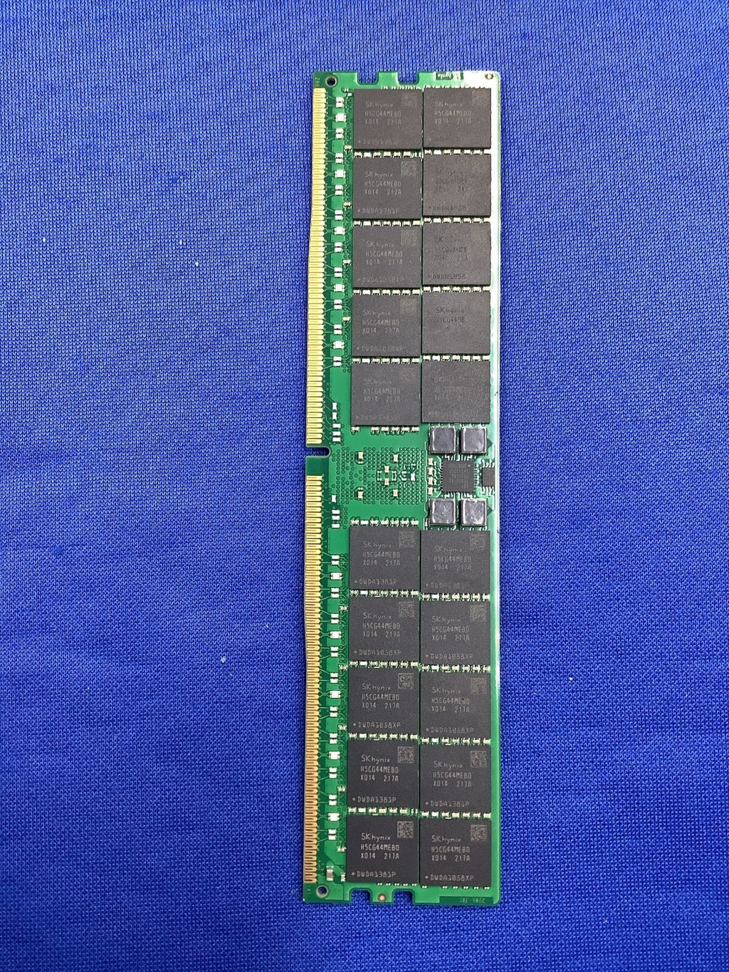 HMCG94MEBRA103N HYNIX 64GB (1X64GB) 2RX4 PC5-4800B RDIMM MEMORY