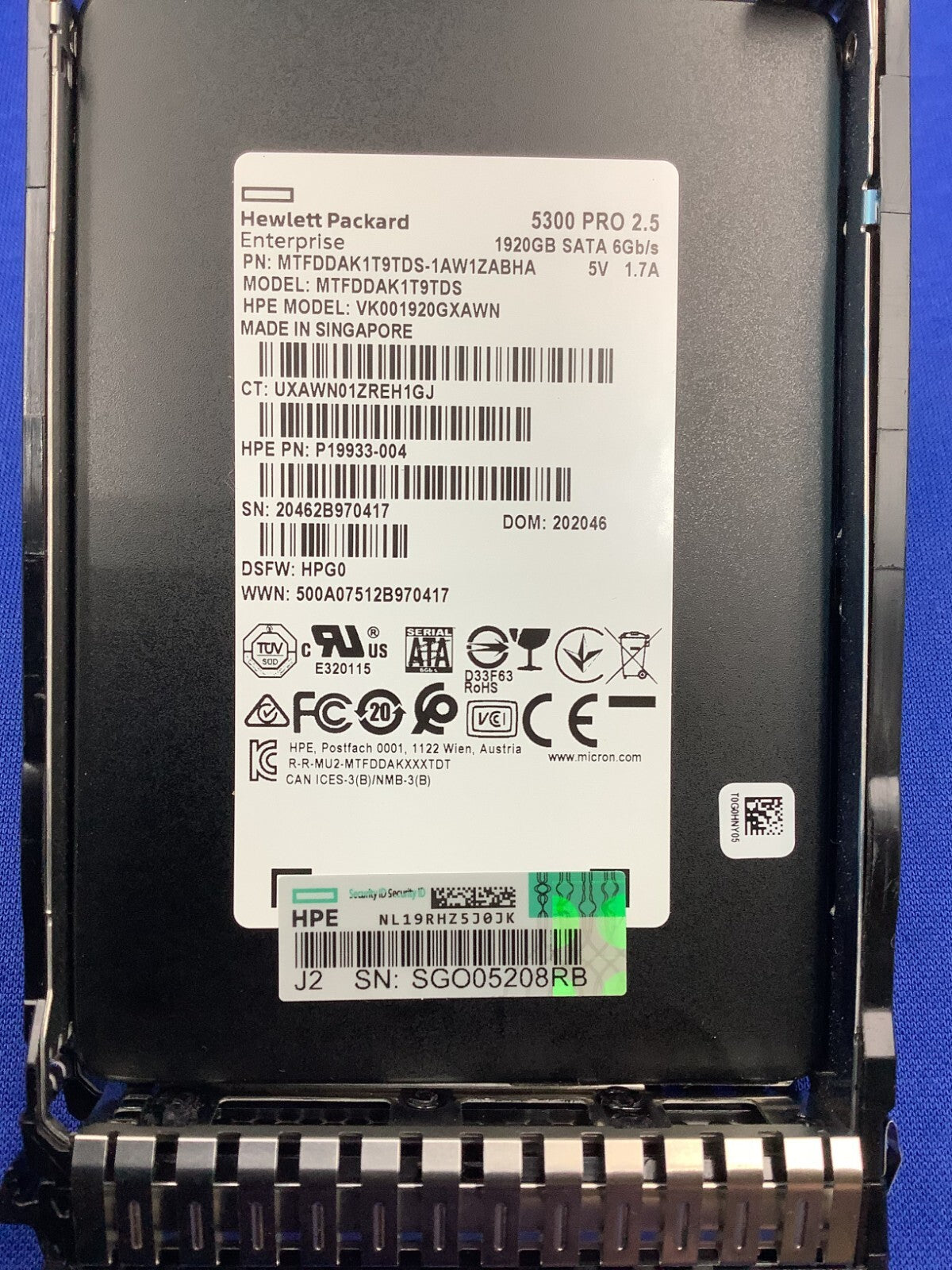 P19941-B21 HPE 1.92TB SATA 6G READ INTENSIVE SFF SC  SSD P21083-001
