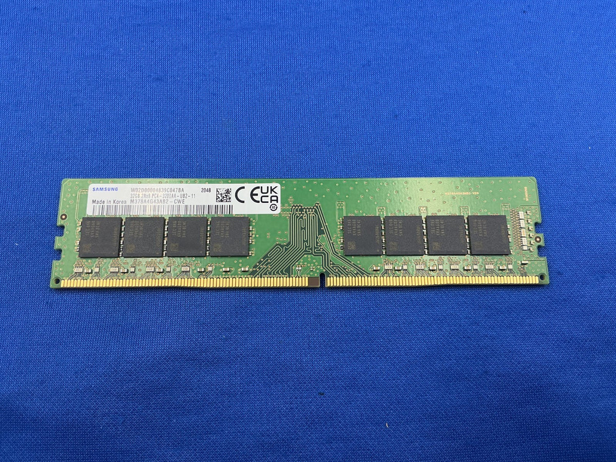 M378A4G43AB2-CWE SAMSUNG 32GB (1X32GB) 2RX8 PC4-3200AA UDIMM MEMORY
