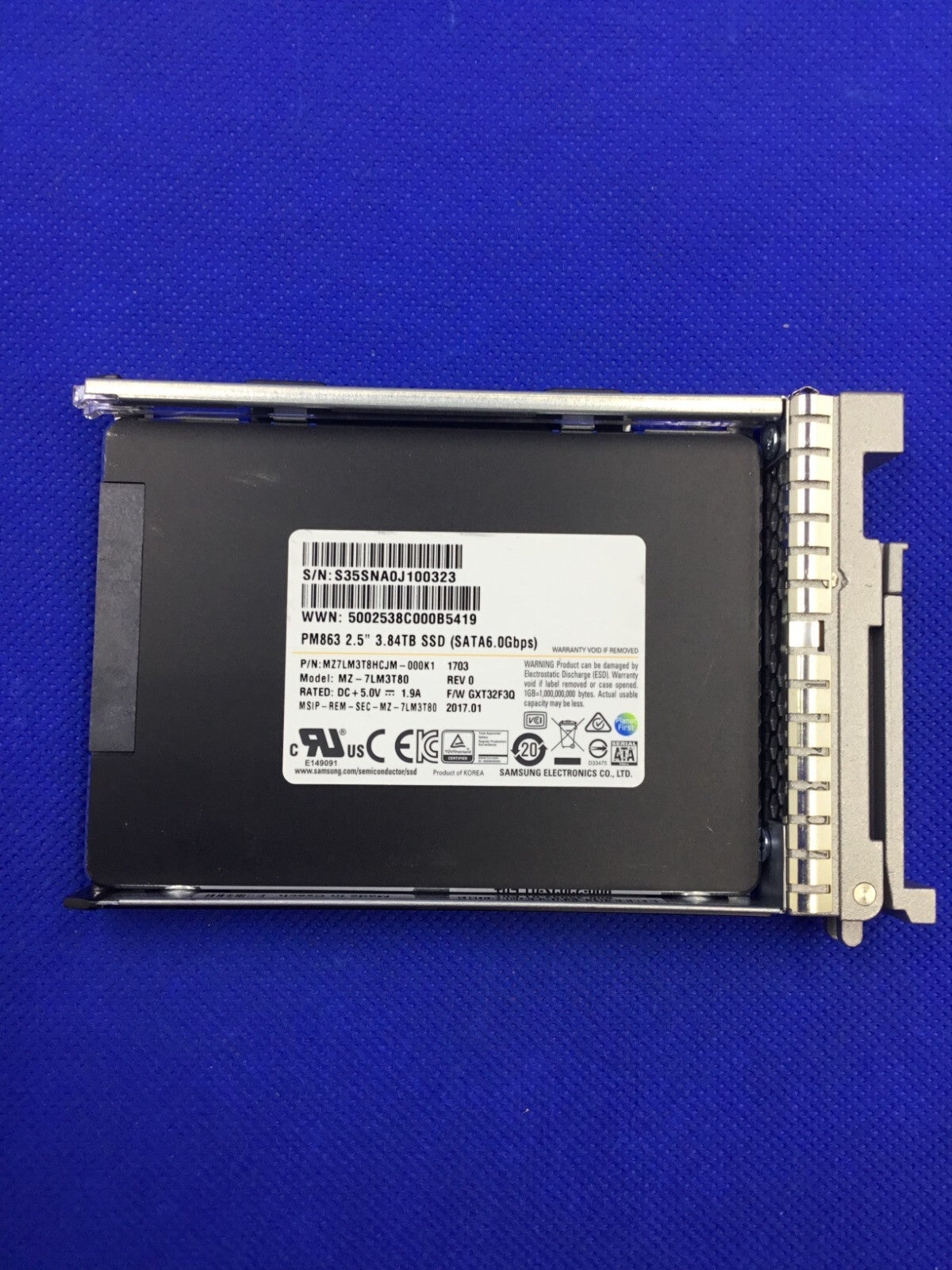 UCS-SD38TBKS4-EV CISCO 3.8TB SATA 6Gb/s Enterprise Value 2.5'' SSD MZ-7LM3T8N