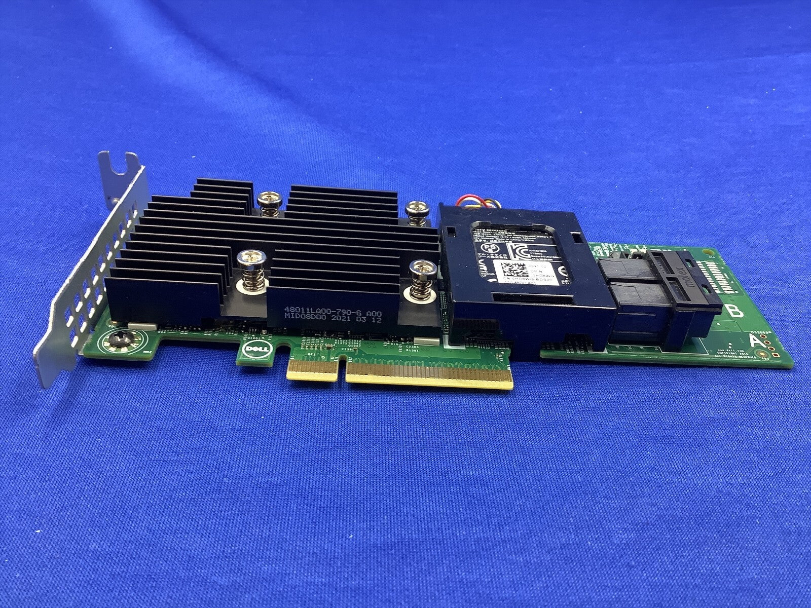 XYHWN Dell PERC H730P XYHWN PCIe 3.0 SAS 2GB RAID CONTROLLER 0XYHWN