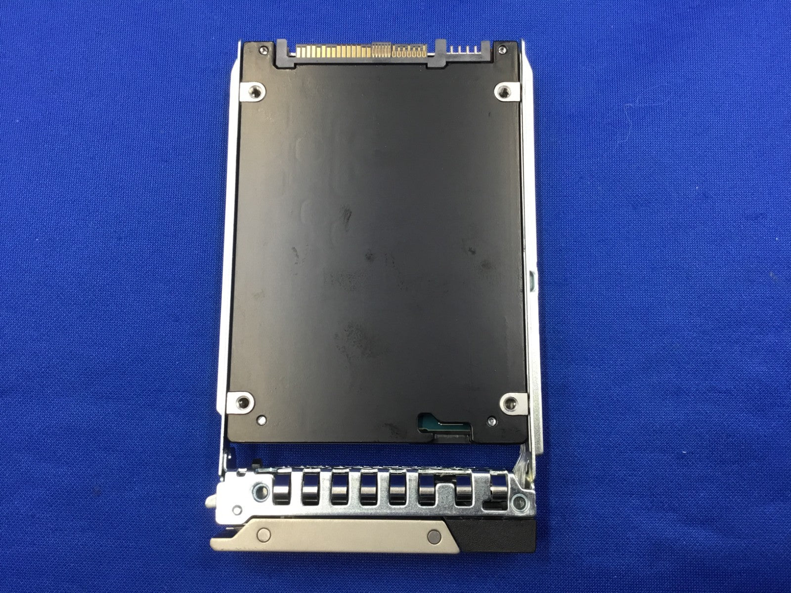 PDWJY Dell 7.68TB PCIe Gen 4 NVMe RI U.3 SED 2.5" SSD 0PDWJY KCM6FRUL7T68