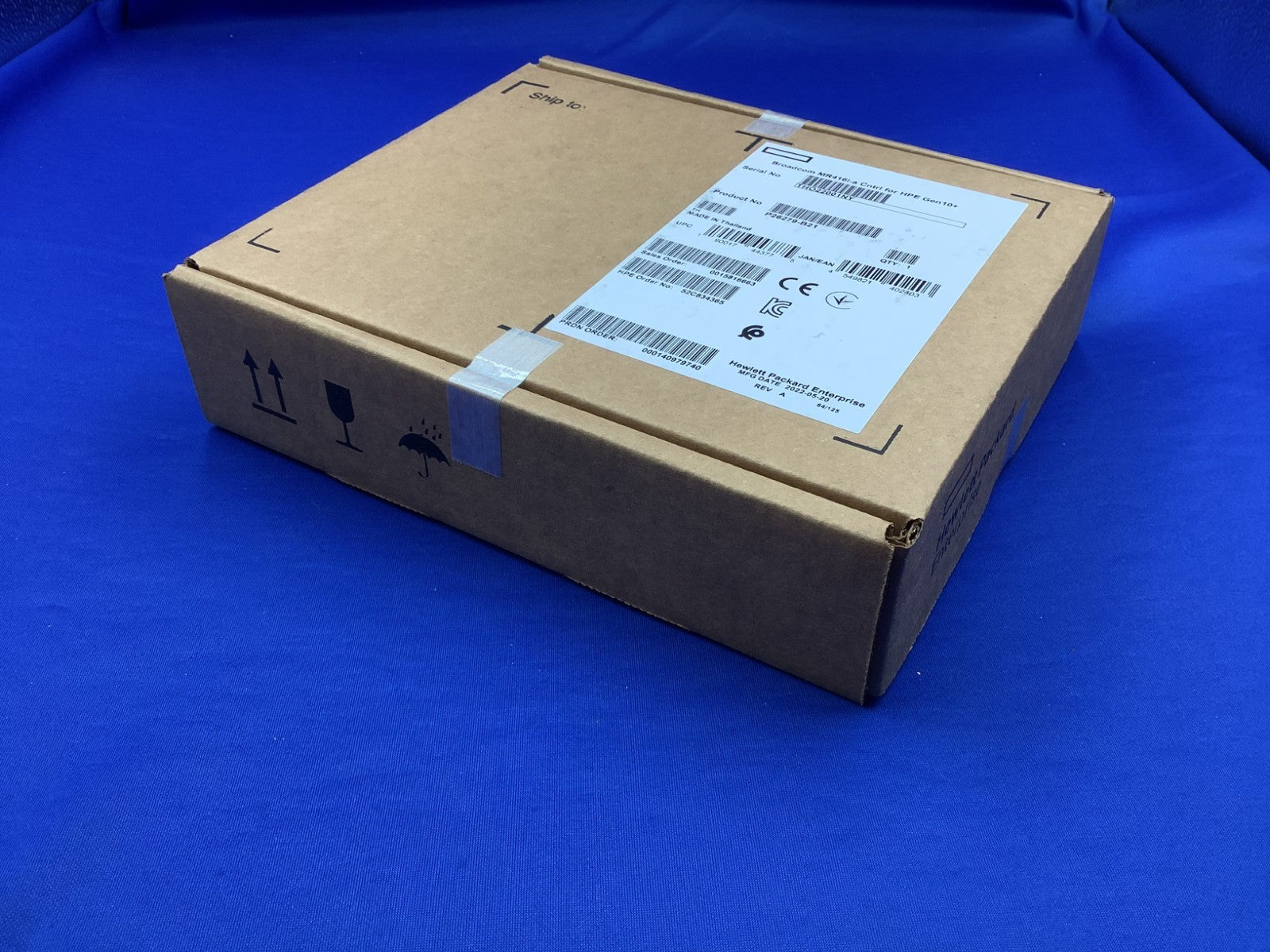 P26279-B21 HPE MR416I-A GEN10 PLUS X16 LANES 4GB CACHE NVME/SAS 12G CONTROLLER