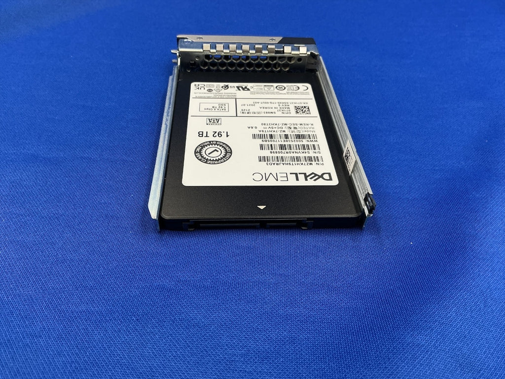 71K37 DELL EMC 1.92TB 6Gbps 2.5in Mixed Use Samsung SM883 SATA SSD MZ-7KH1T9A
