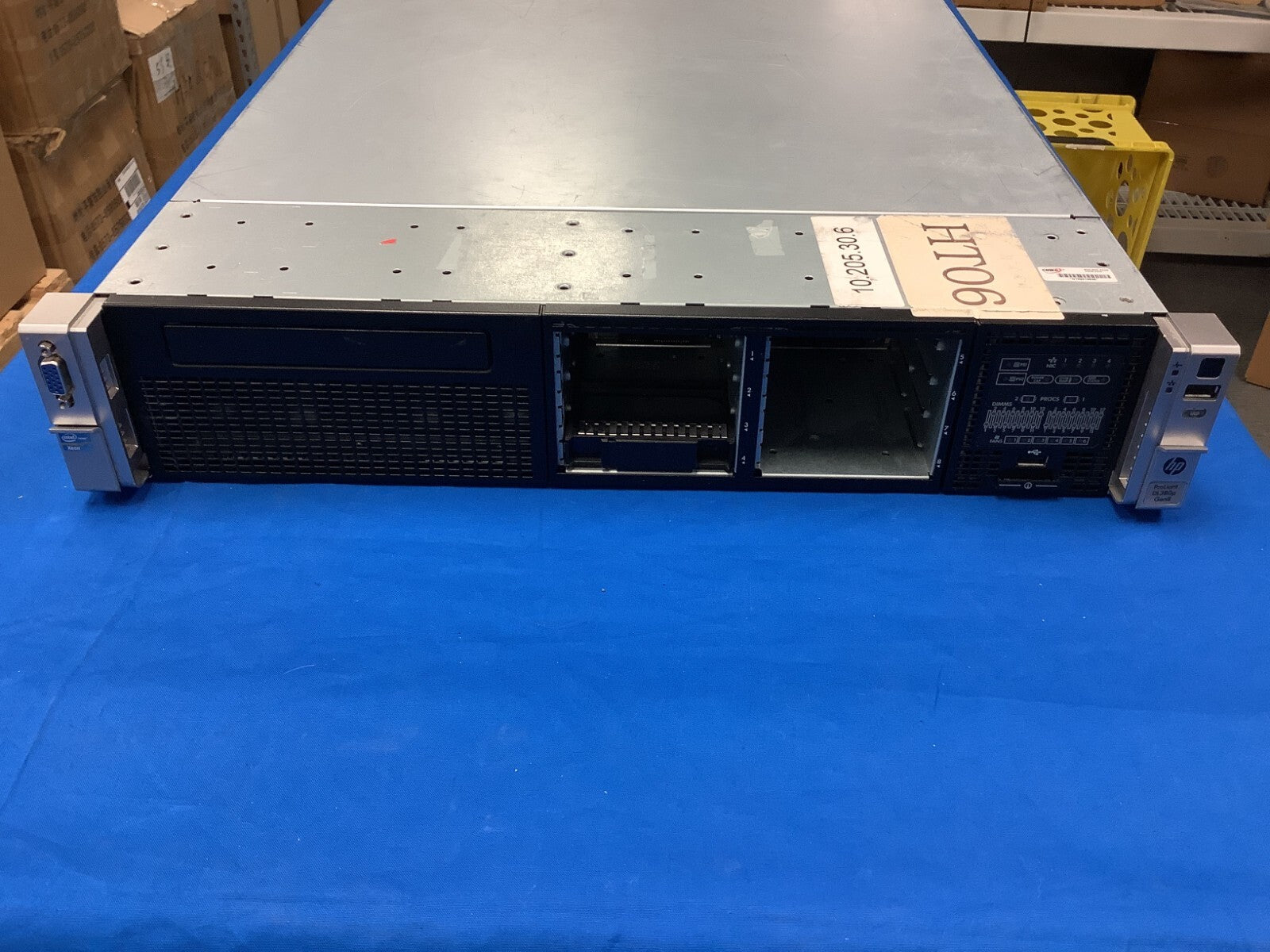 HP ProLiant DL380P G8 8x SFF Server Chassis w/ 662530-001 6x Fan 2 PSU 2heatsink