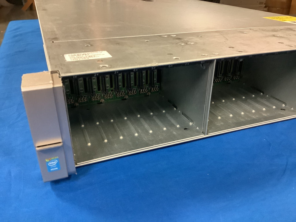 767032-B21 HP ProLiant DL380 Gen9 24x SFF CTO 775400-001
