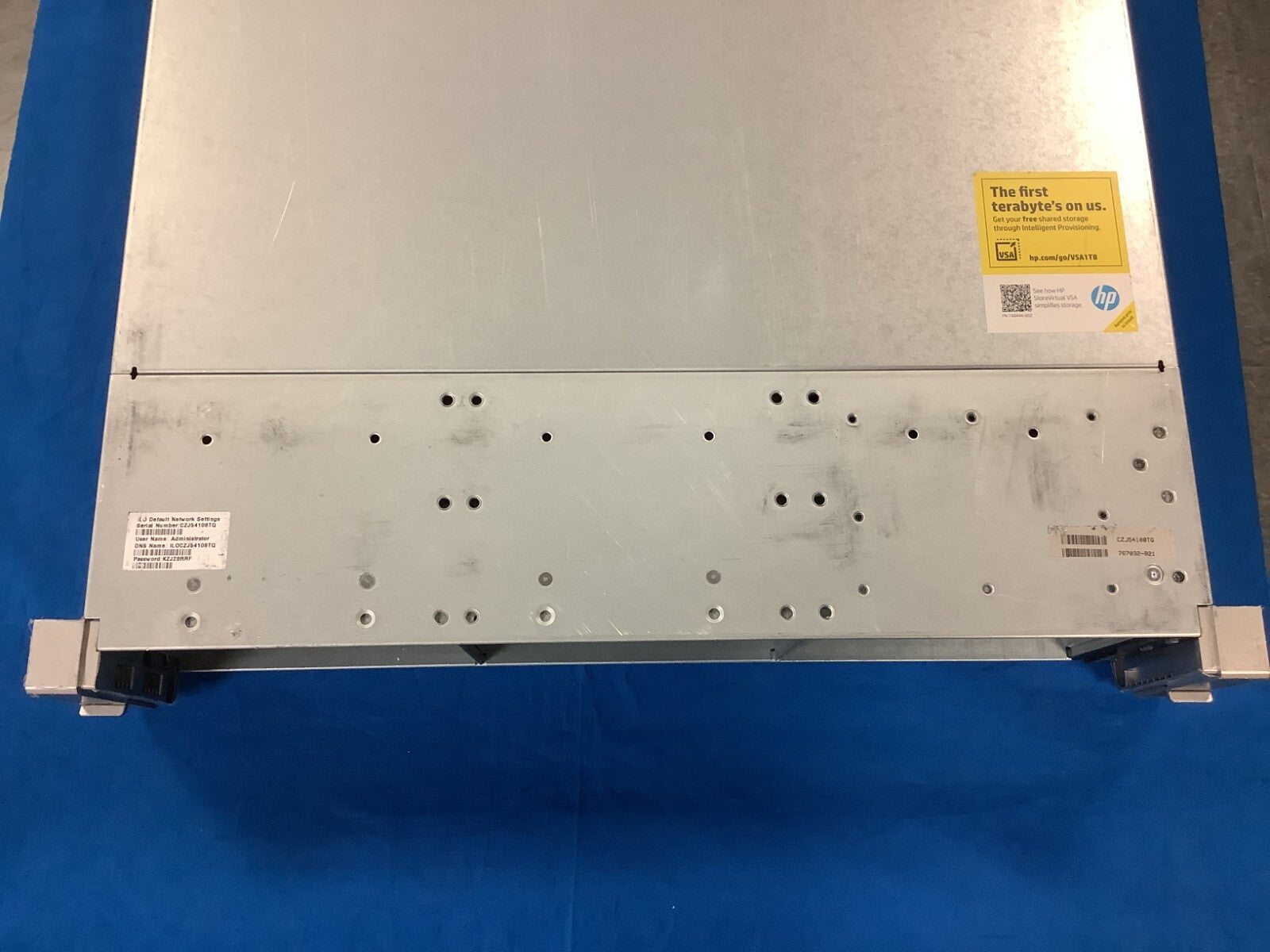 767032-B21 HP ProLiant DL380 Gen9 24x SFF CTO 775400-001