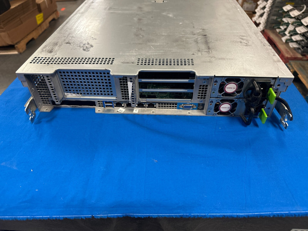 Cisco C240 M4S 8xSFF 2U server; 74-12420-02 -  2x 1400W PSU, 6 x FAN, 2 heatsink