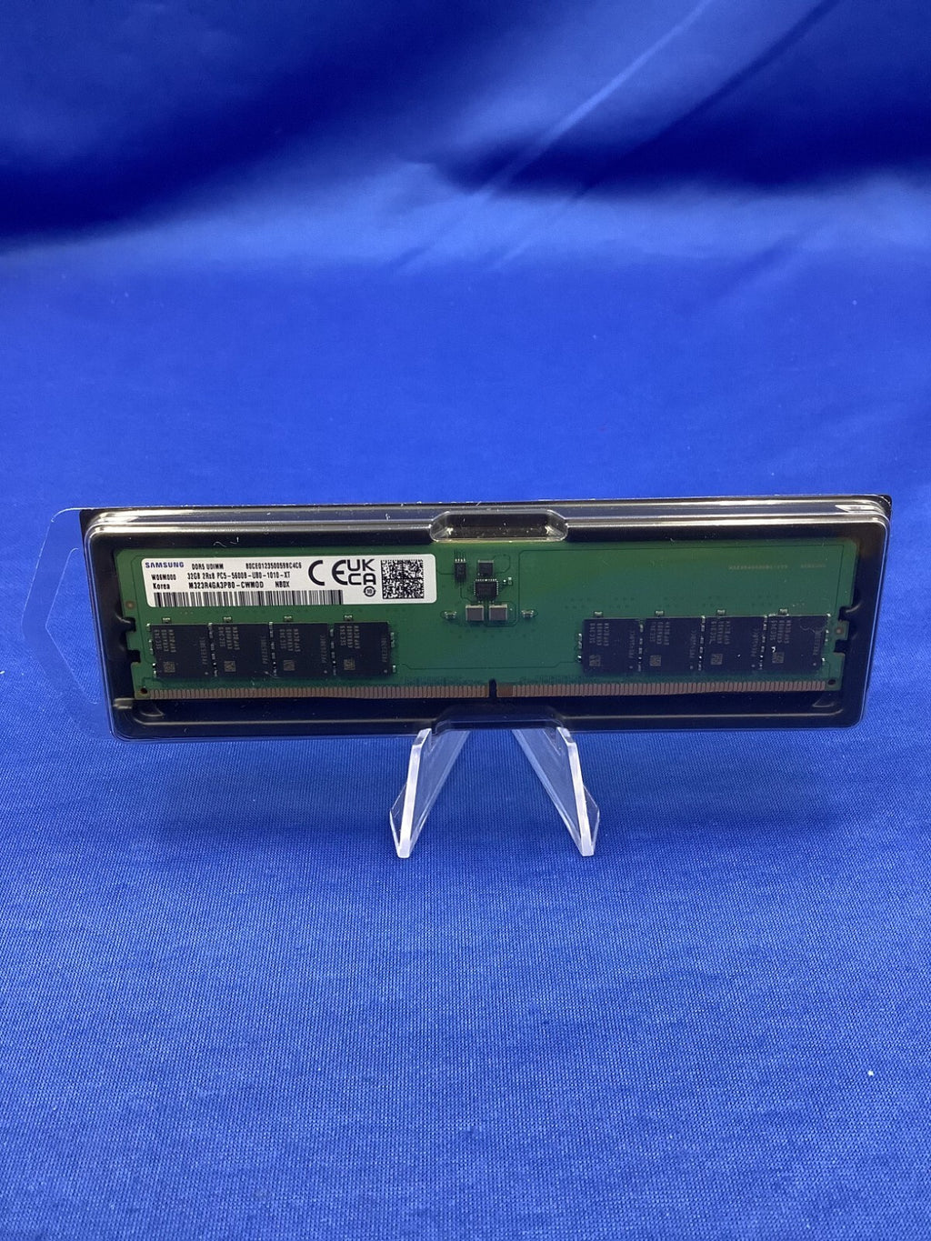 M323R4GA3PB0-CWM SAMSUNG 32GB (1X32GB) 2RX8 PC5-5600B UDIMM MEMORY