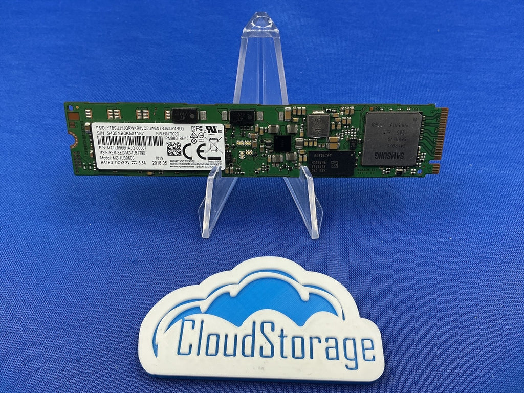 Samsung MZ-1LB9600 PM983 960GB M.2 22110 PCIe 3.0 x4 Enterprise NVMe SSD