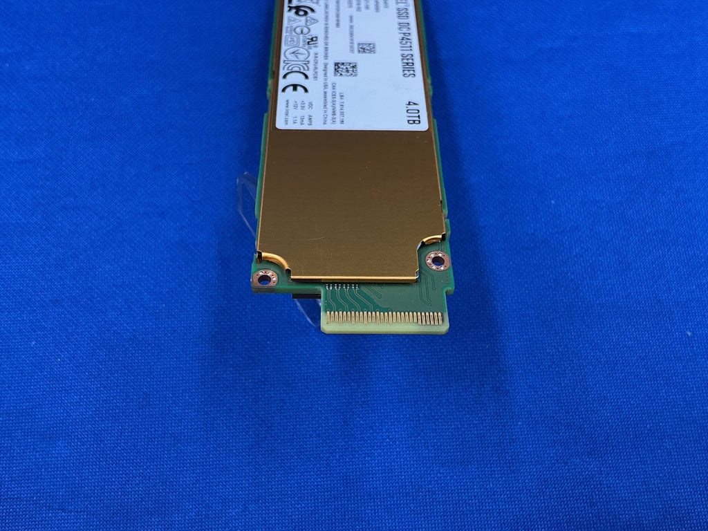 SSDPEYKX040T8 Intel DC P4511 4TB NVMe PCIe 3.1 x4 EDSFF E1.S TLC 5.9m SSD