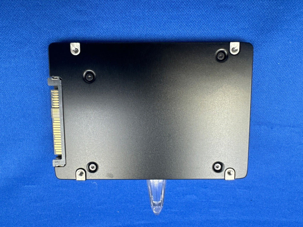 MZ-QL23T80 Samsung PM9A3 3.84TB PCIe Gen4x4 NVMe U.2 2.5 SSD MZQL23T8HCLS