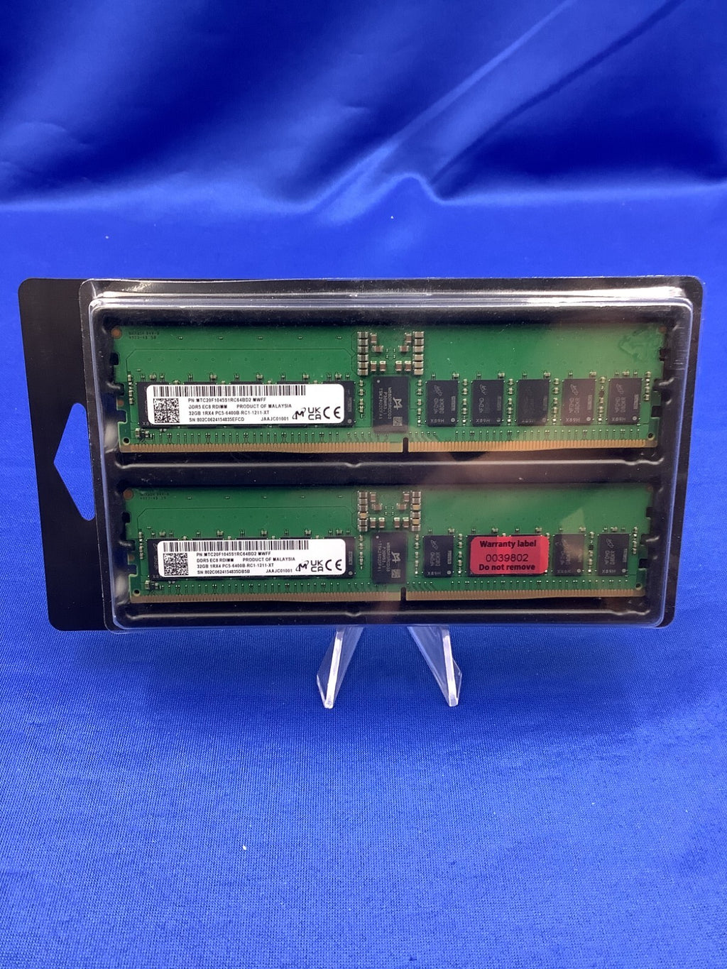 MTC20F1045S1RC64BD2  MICRON 32GB (1x32GB) 1Rx4 PC5-6400B RDIMM MEMORY