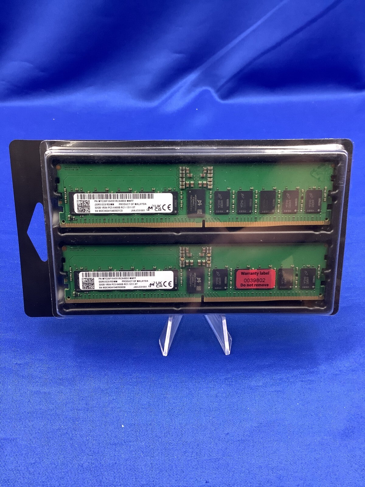 MTC20F1045S1RC64BD2  MICRON 32GB (1x32GB) 1Rx4 PC5-6400B RDIMM MEMORY