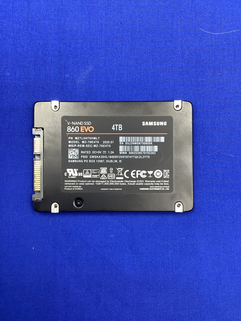 MZ-76E4T0 SAMSUNG 860 EVO 4TB 2.5" SATA III Internal SSD