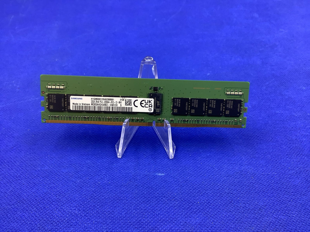 M393A4G43AB3-CWE SAMSUNG 32GB (1X32GB) 2RX8 PC4-3200AA SERVER MEMORY