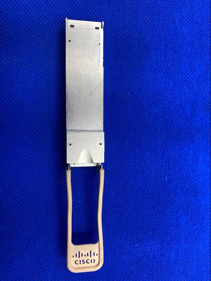 QSFP-40G-SR4-S  CISCO 40GBASE-SR4-S 850 nm MMF QSFP Module