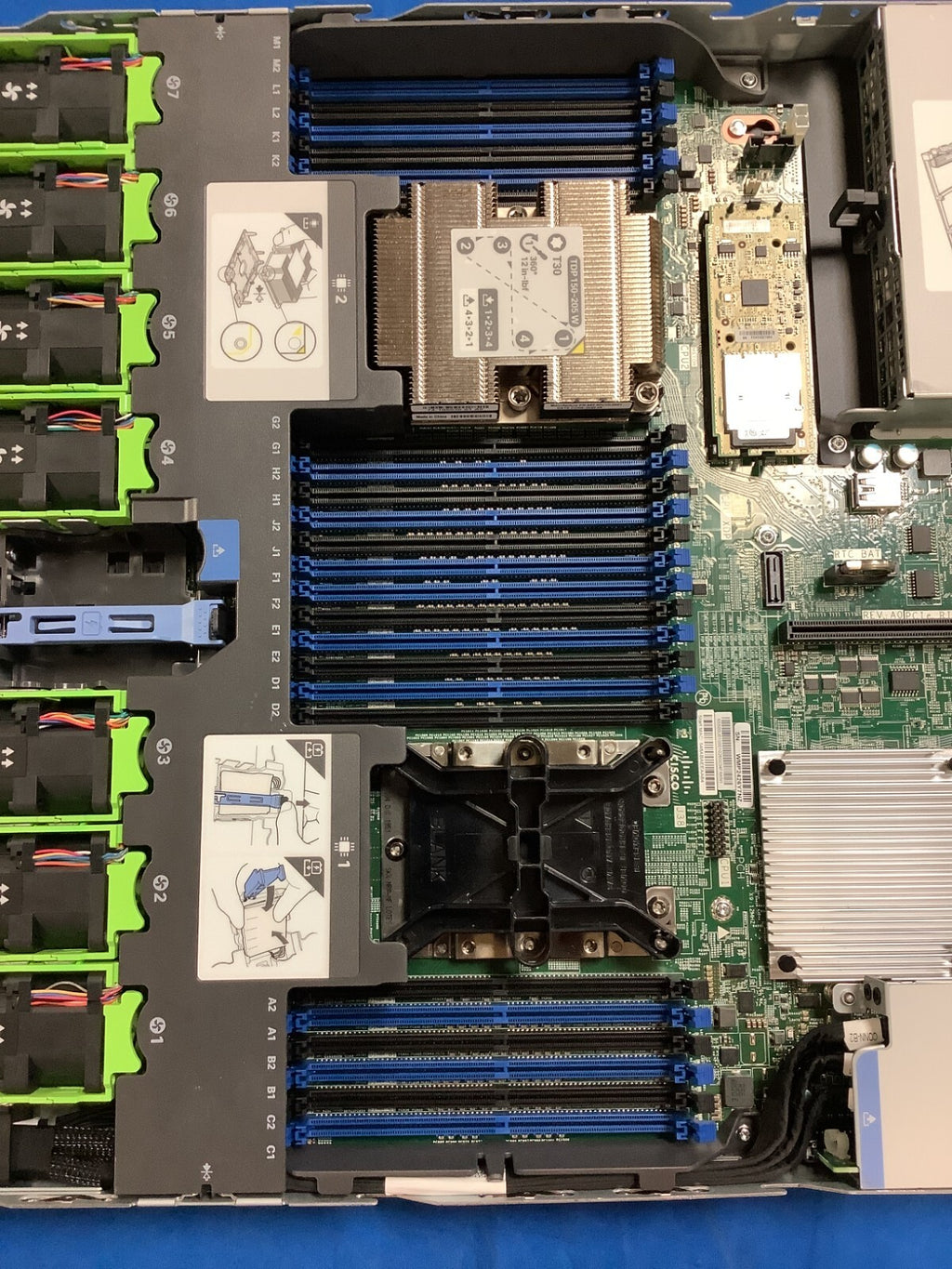 Cisco UCSC-C220-M5SX 10-Bay Barebones ; MOBO# 15015-1, 2x1600W PSU, RAID BATTERY