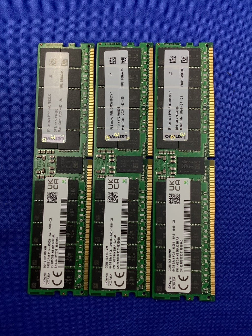 03NA205 LENOVO 64G (1X64GB) 2RX4 PC5-4800B RDIMM MEMORY 4X77A94006