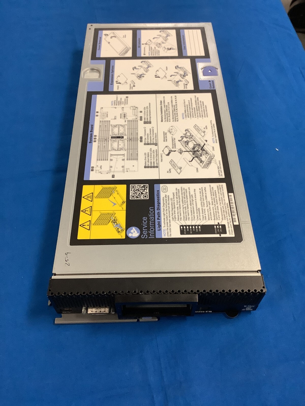 IBM LENOVO 9532 AC1 Flex System X240 M5, 00MW807 No RAM CPU Drives