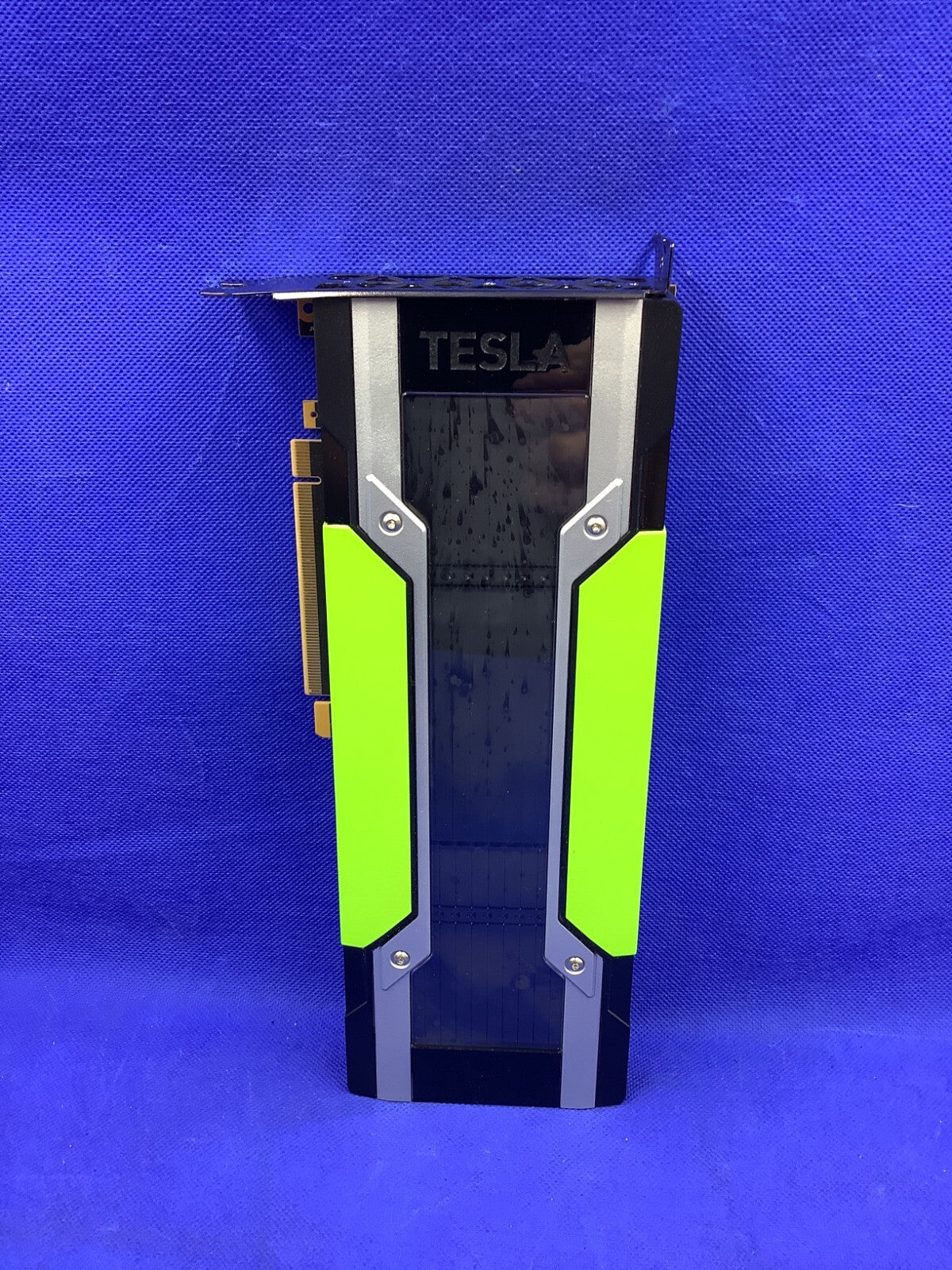NVIDIA Tesla P100 16GB PCI-e 3.0 GPU Accelerator Card - 699-2H400-0201-500